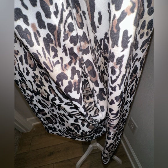 Leopard Jacket - Picture 7 of 12